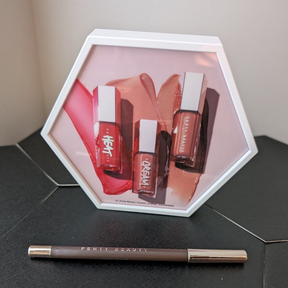 Fenty Beauty Trace'd Out Longwear Waterproof Pencil Lip Liner - Coal-Blooded